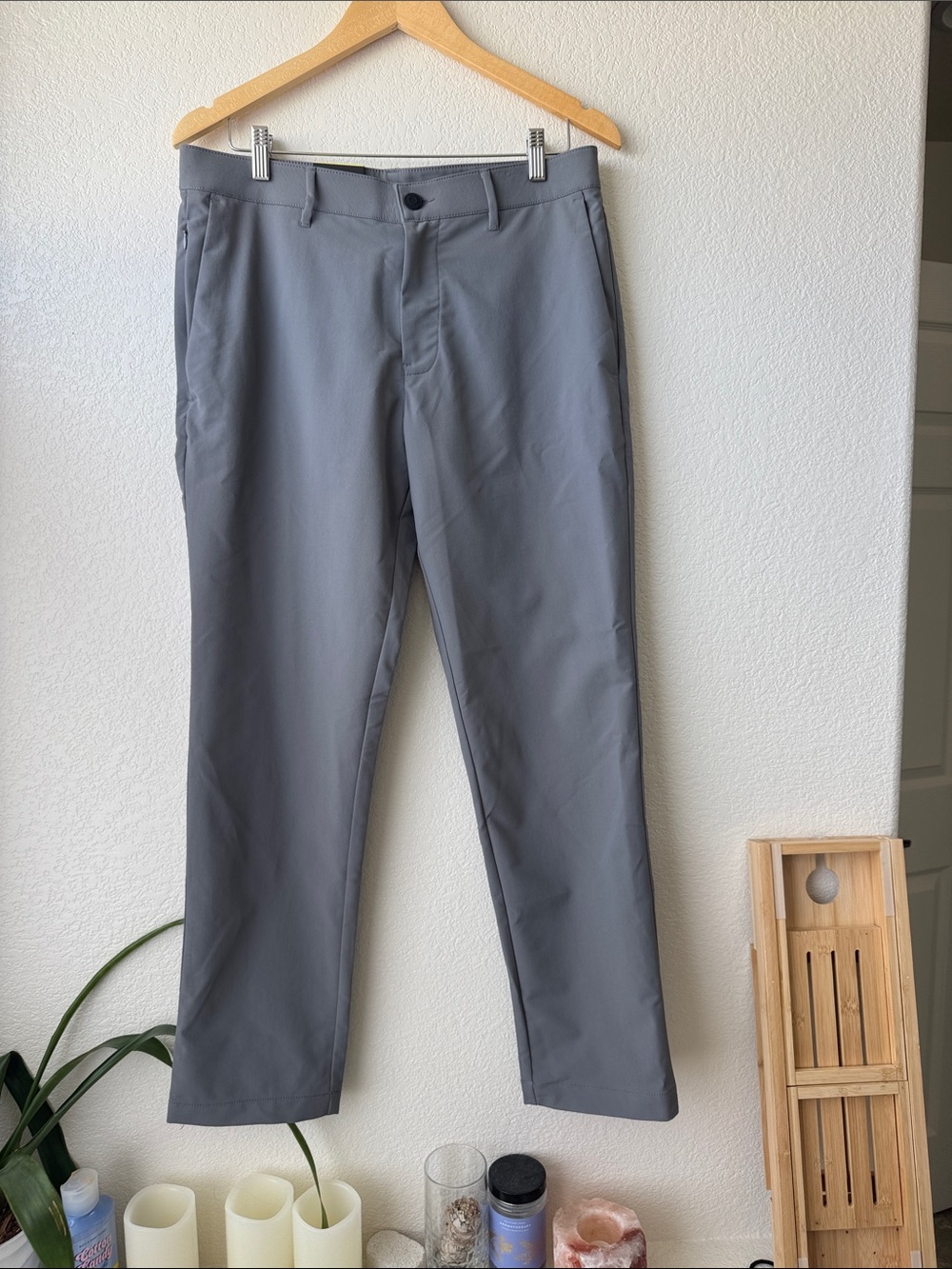 NWT MenMs Banana Republic Flat Front Pants